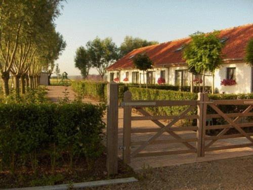 B&B Knotwilgenhoeve นอคเคอ-เฮสท์ ภายนอก รูปภาพ